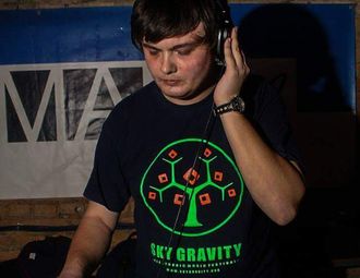 Dj Sneak